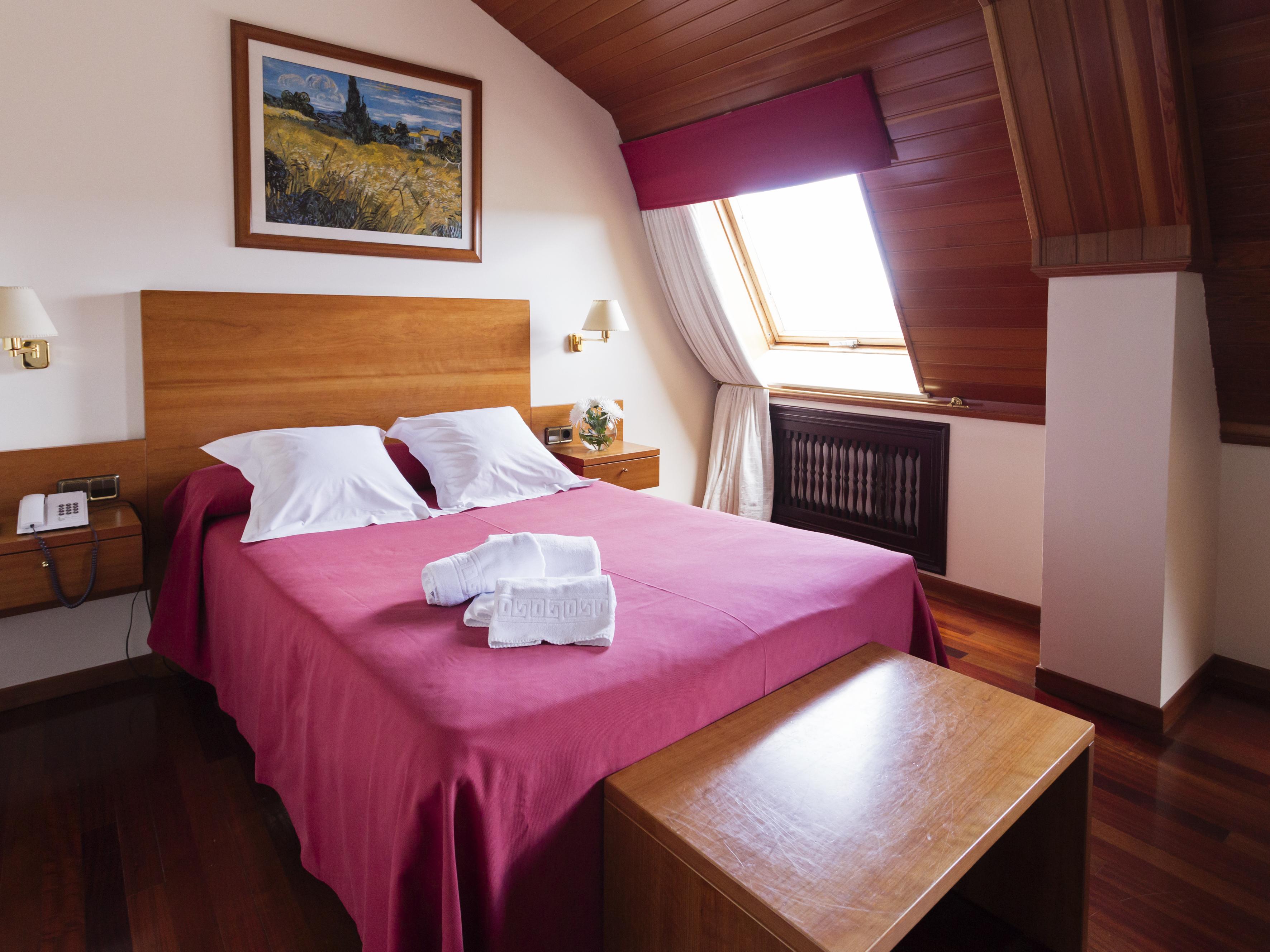 Hotel Valencia Ferrol Exteriör bild