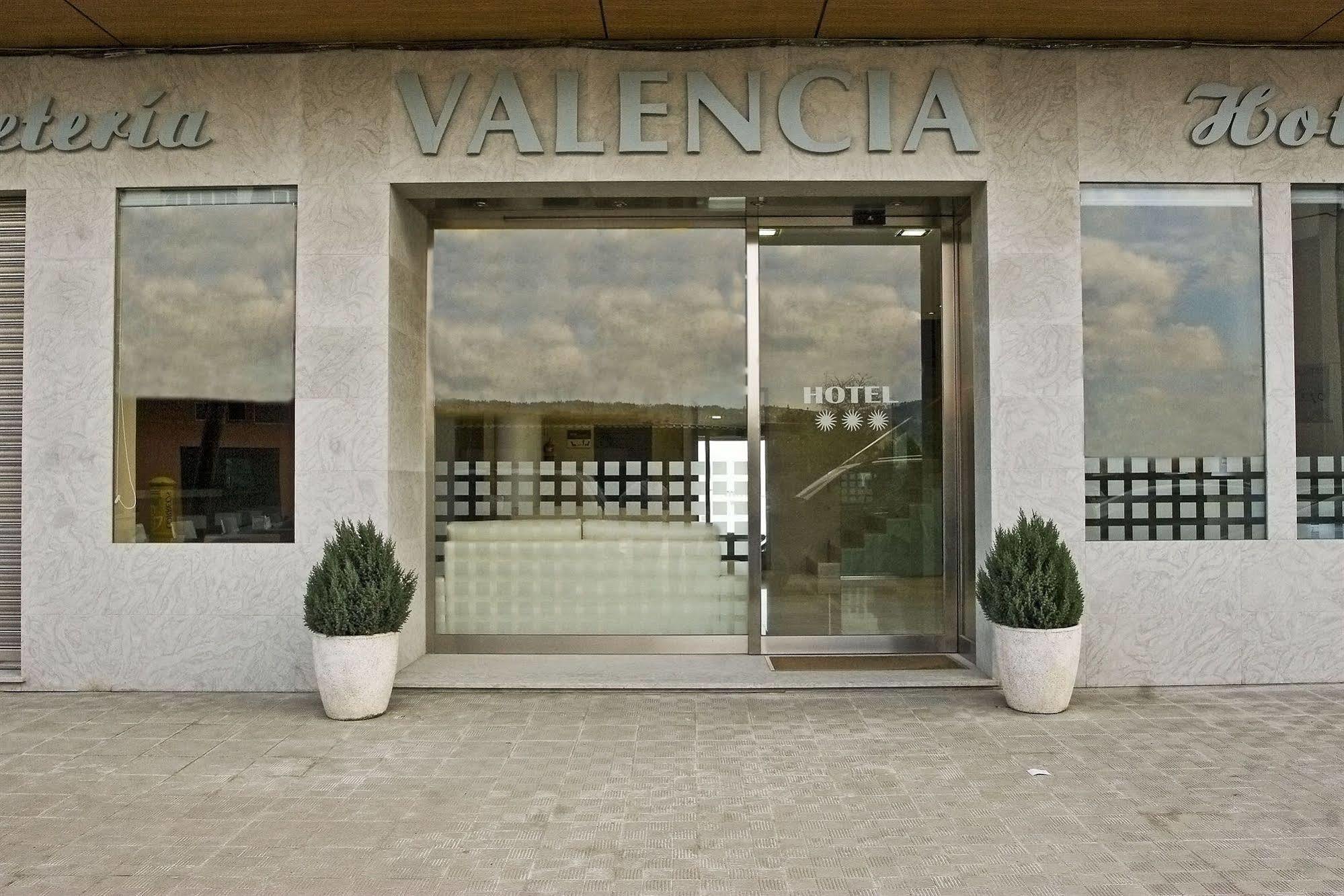 Hotel Valencia Ferrol Exteriör bild